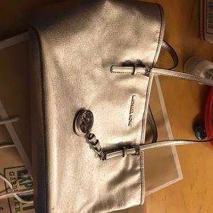Michael Kors jet set bag. Medium size